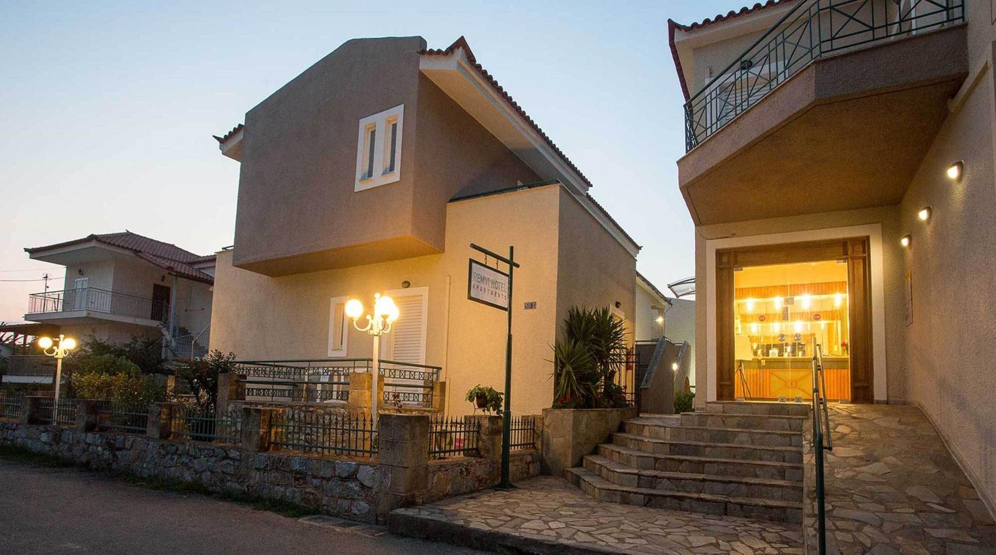 Remvi Hotel - Apartments Sztúpa Kültér fotó