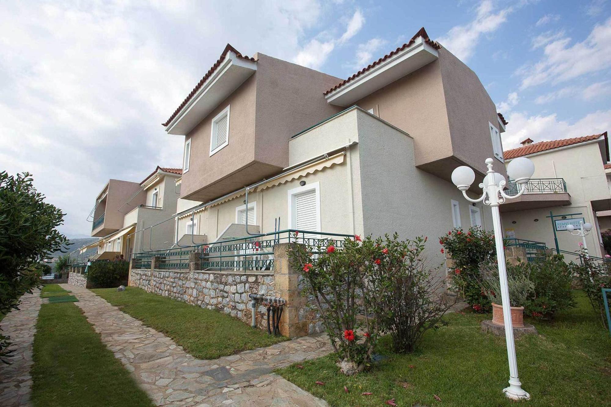 Remvi Hotel - Apartments Sztúpa Kültér fotó